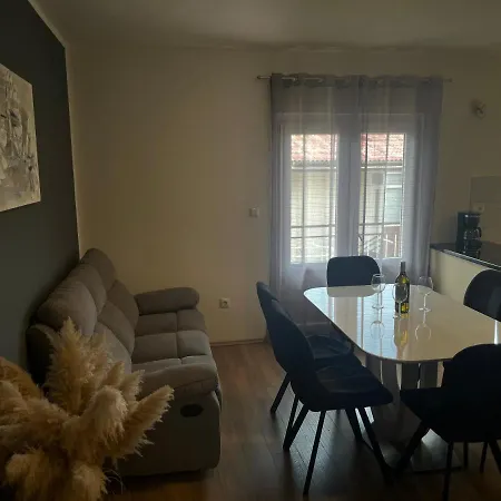 Apartman Tome Starigrad-Paklenica