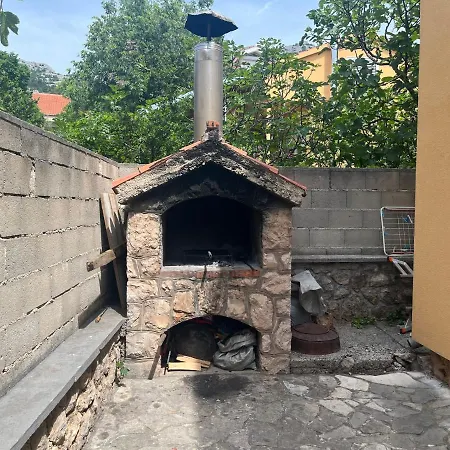 Tome * Starigrad-Paklenica